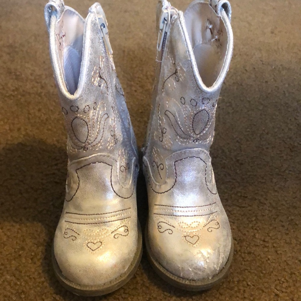 Toddler zip up cowboy boots